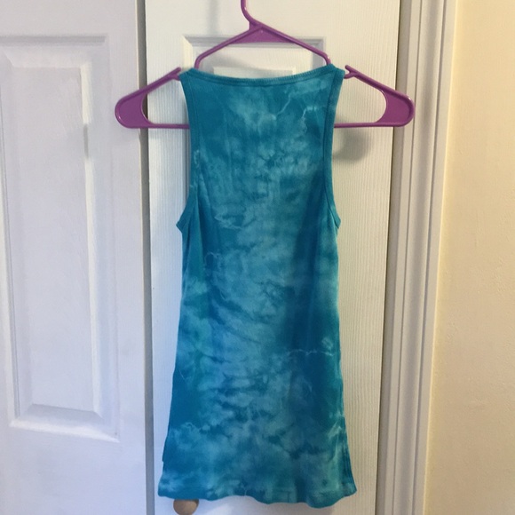 NWOT Delia’s Turquoise Blue tie-dye PEACE tank- XS - Picture 4 of 9